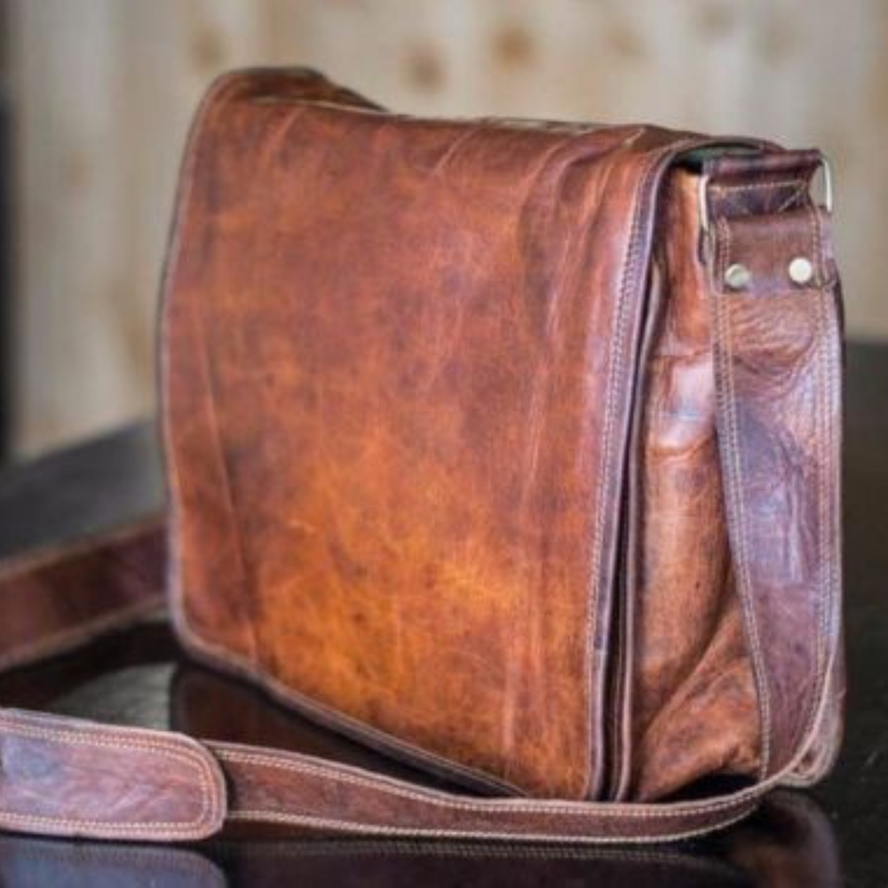 Leather Messenger Laptop Bag - Brown